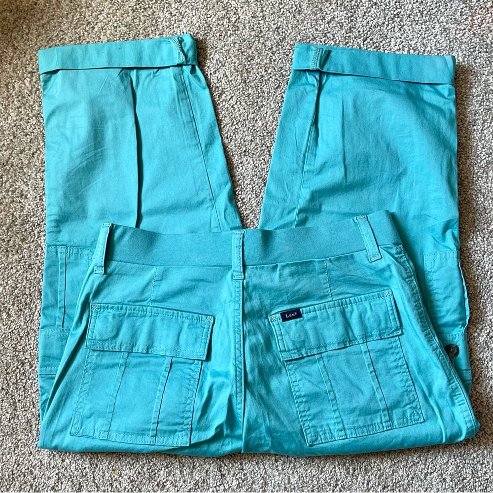 Brand New Lee Bright Turquoise Blue Cargo Capris Pants Size 6